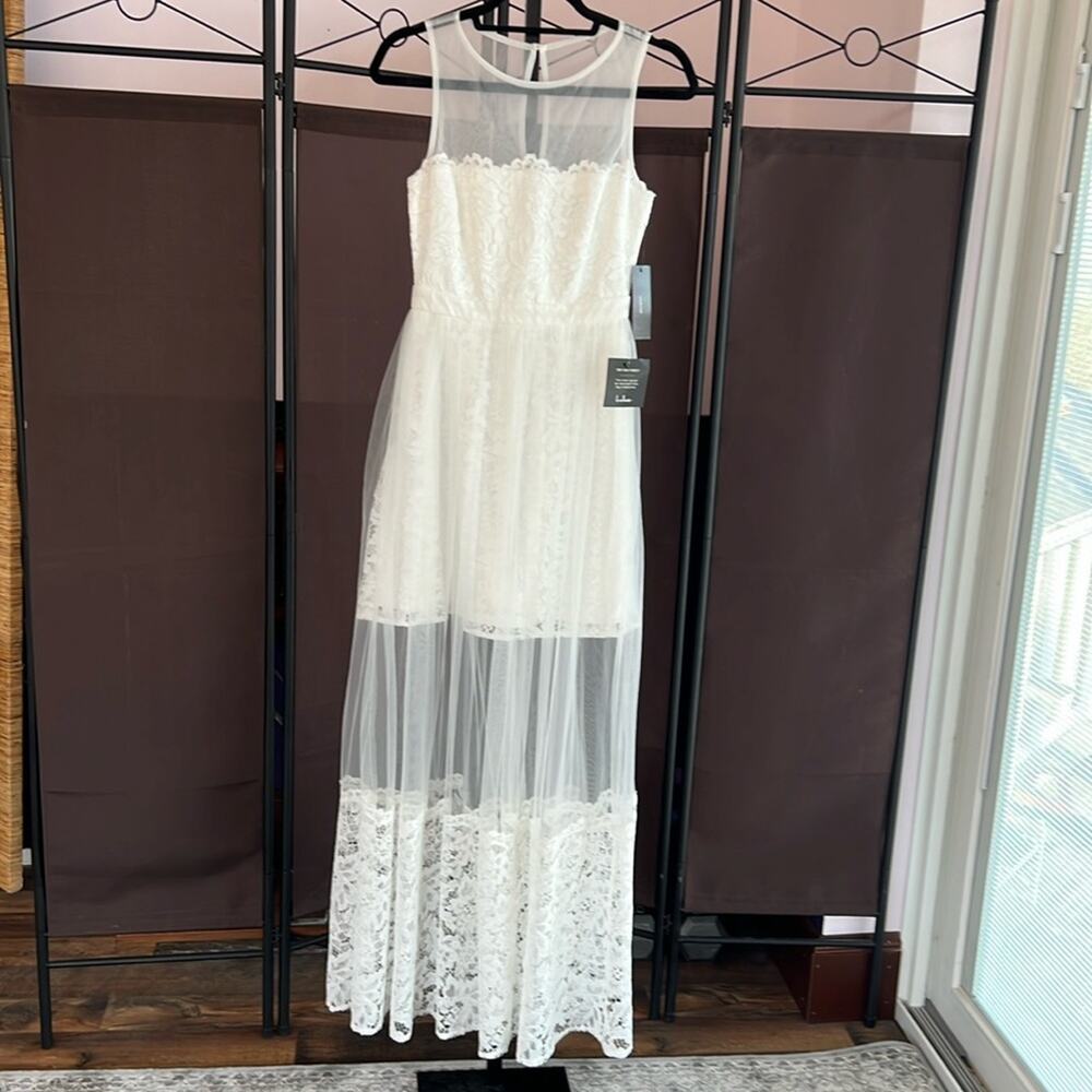 Lulus White Maxi Dre. Womens Small NWT